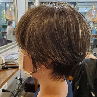 ショート カラー フリーランス所属・韓国ヘア レイヤー くびれヘアMATSUのヘアスタイル