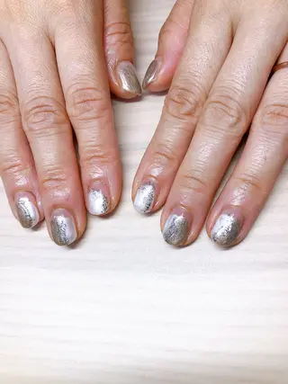 ネイル デ・アイム「nail salon MIMIPARUN」所属・ナリス化粧品 MIMIPARUNのネイルデザイン