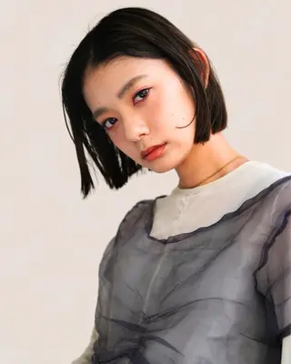 ミディアム 銀座⚜️【脱白髪染め 美髪矯正】トグチのヘアスタイル