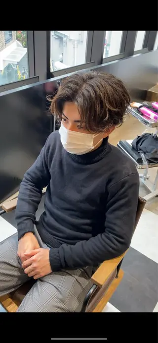 メンズ 透明感ブリーチ/ メンズパーマのヘアスタイル