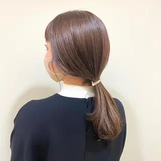 セミロング カラー ANNA /艶髪/ハイトーンのヘアスタイル
