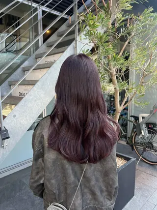 ロング カラー 西村 清花のヘアスタイル