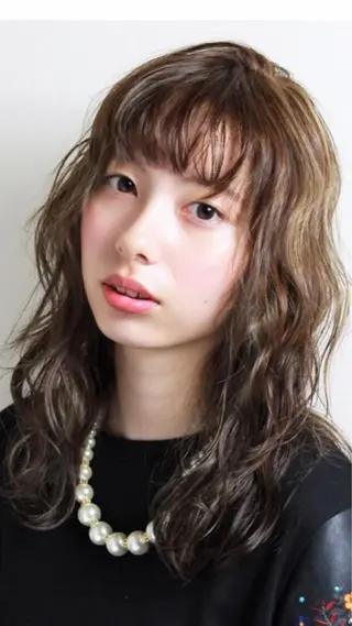 ロング パーマ 木志 望美のヘアスタイル