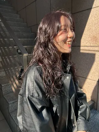 カラー パーマ Lomalia Moemiのヘアスタイル