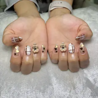 ネイル Airis所属・Airis aiのネイルデザイン