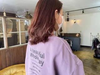 ミディアム 艶カラー🫧 MOMOYOのヘアスタイル
