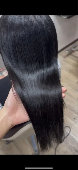 ロング 伊澤 光輝のヘアスタイル
