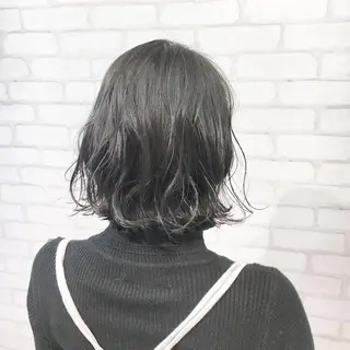 ミディアム ミヤザキ タクトのヘアスタイル