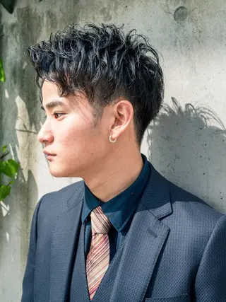 ショート パーマ メンズ 大泉 和也のヘアスタイル