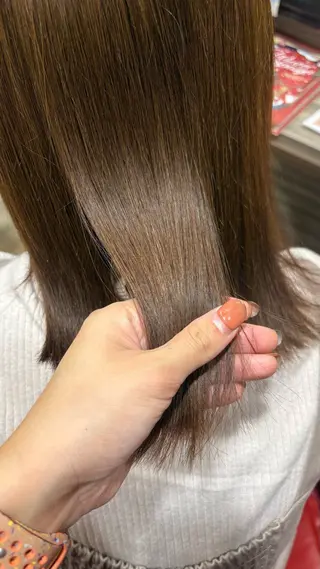 ミディアム 宇井 沙世子のヘアスタイル