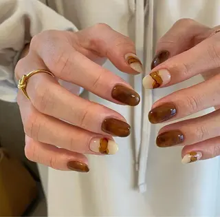 ネイル unwind ┊︎冬っぽネイル🧸のネイルデザイン