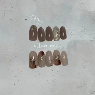 ネイル ALLURENAIL AINAのネイルデザイン