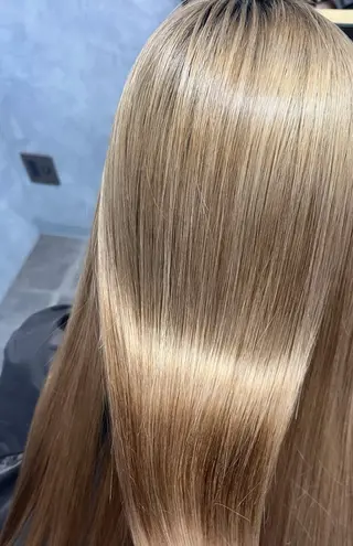 ロング 熊谷 有紗のヘアスタイル