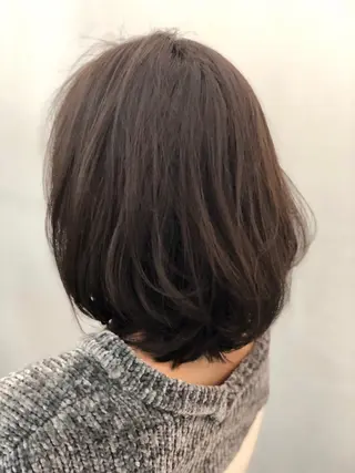 ミディアム 艶髪職人 山本隼正のヘアスタイル