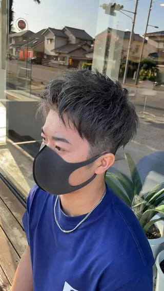 ショート カラー メンズ 小野 康生のヘアスタイル