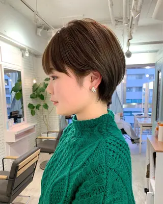 ショート カラー 伊 杏のヘアスタイル