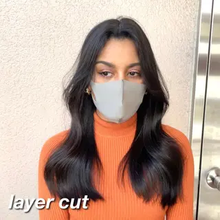 ミディアム カラー SALOWIN 新宿三丁目EAST所属・韓国レイヤー🇰🇷 layercut✂️のヘアスタイル