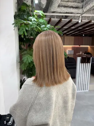 ミディアム R BEAUTY MAIのヘアスタイル