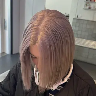 ロング カラー 🌼動き×透明感🩵 ハイトーン/ナナのヘアスタイル