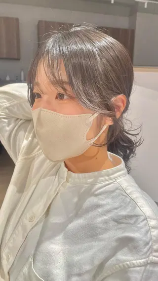 セミロング カラー ヘアアレンジ トレンドlayer cut💐mihoのヘアスタイル