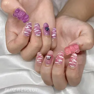 ネイル ☁️BLITZ 🎀笠原雪音🎀のネイルデザイン