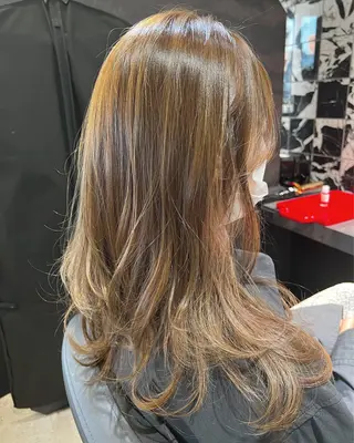 セミロング 加藤 優眞のヘアスタイル