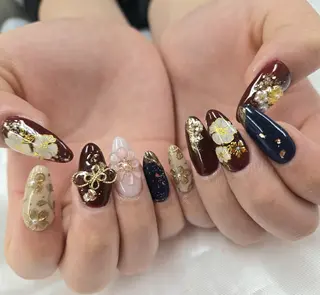 ネイル 河野ちえ (雑誌掲載サロン)のネイルデザイン