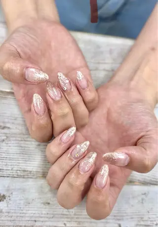 ネイル 金山ネイルサロン LIBERAのネイルデザイン