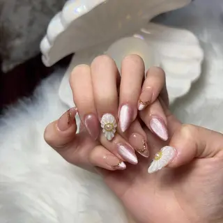 ミディアム ネイル nail salon azuのネイルデザイン
