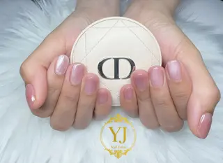 ネイル YJ Nail Salon所属・YJ Nail Yumiのネイルデザイン