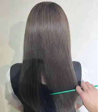 セミロング 髪質改善&艶カラー sotaのヘアスタイル