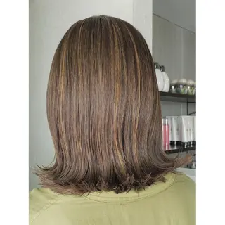 ミディアム カラー ヘアアレンジ 髪質改善サロン🍃 AIRI のヘアスタイル