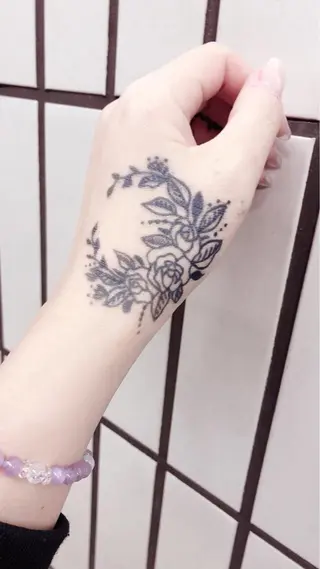 メンズ ネイル mano nella mano所属・mano nella manoのネイルデザイン