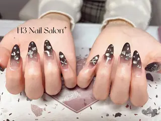 ロング H3 ネイル サロンのネイルデザイン