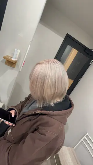 ショート カラー Lig.遠藤 航平のヘアスタイル