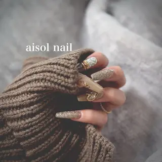 ネイル Aisol nail salonのネイルデザイン
