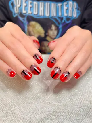 ネイル Mizuliネイル 眉毛メイクのサロンのネイルデザイン