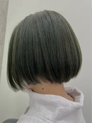 ショート カラー 佐々木 達也のヘアスタイル