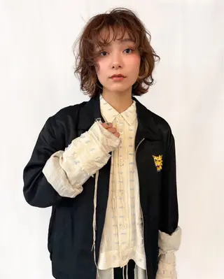 ミディアム カラー パーマ 山田 裕介のヘアスタイル