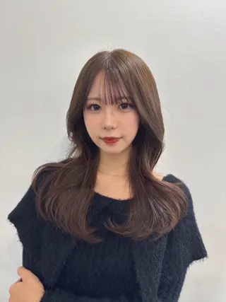 ロング カラー 福間克徳/顔まわり /レイヤーカットのヘアスタイル