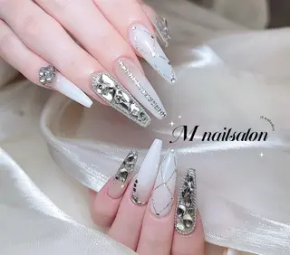 ネイル M🌷nail 長さだし専門店のネイルデザイン