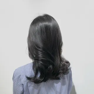 セミロング カラー ヘアアレンジ キヨミ 韓国レイヤーカットのヘアスタイル