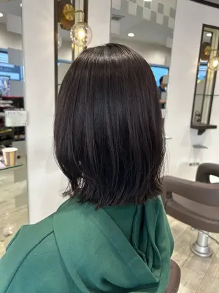 ミディアム 花澤 文子のヘアスタイル