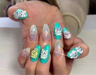 ネイル y' sのネイルデザイン