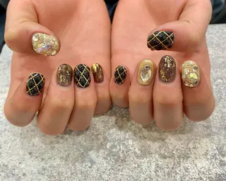 ネイル 安藤 彩乃のネイルデザイン