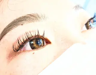 マツエク・マツパ LA PERLA 錦糸町徒歩1分のマツエク・マツパデザイン