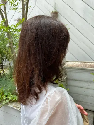 ミディアム カラー 小田切 裕輝のヘアスタイル