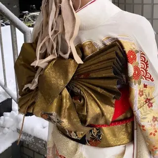 山岸 未玖のヘアスタイル