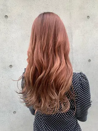 ロング カラー 平 ちひろのヘアスタイル