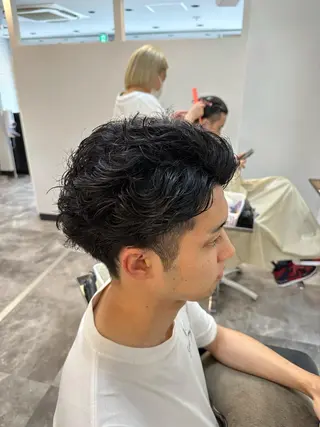 ショート メンズ メンズパーマ特化🏆 宮崎健人✨️のヘアスタイル